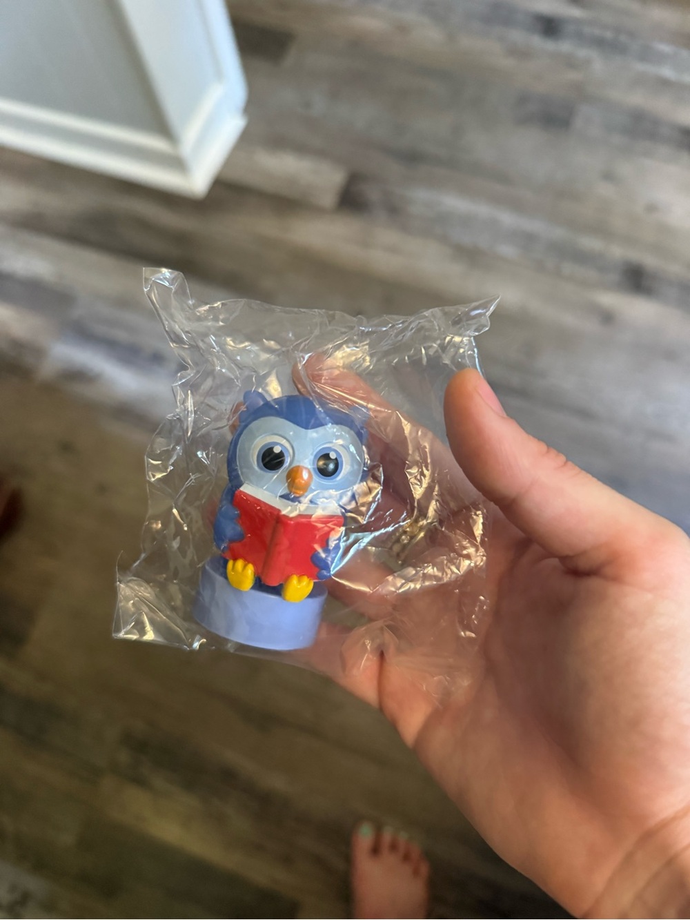 Luna bedtime stories and songs figure